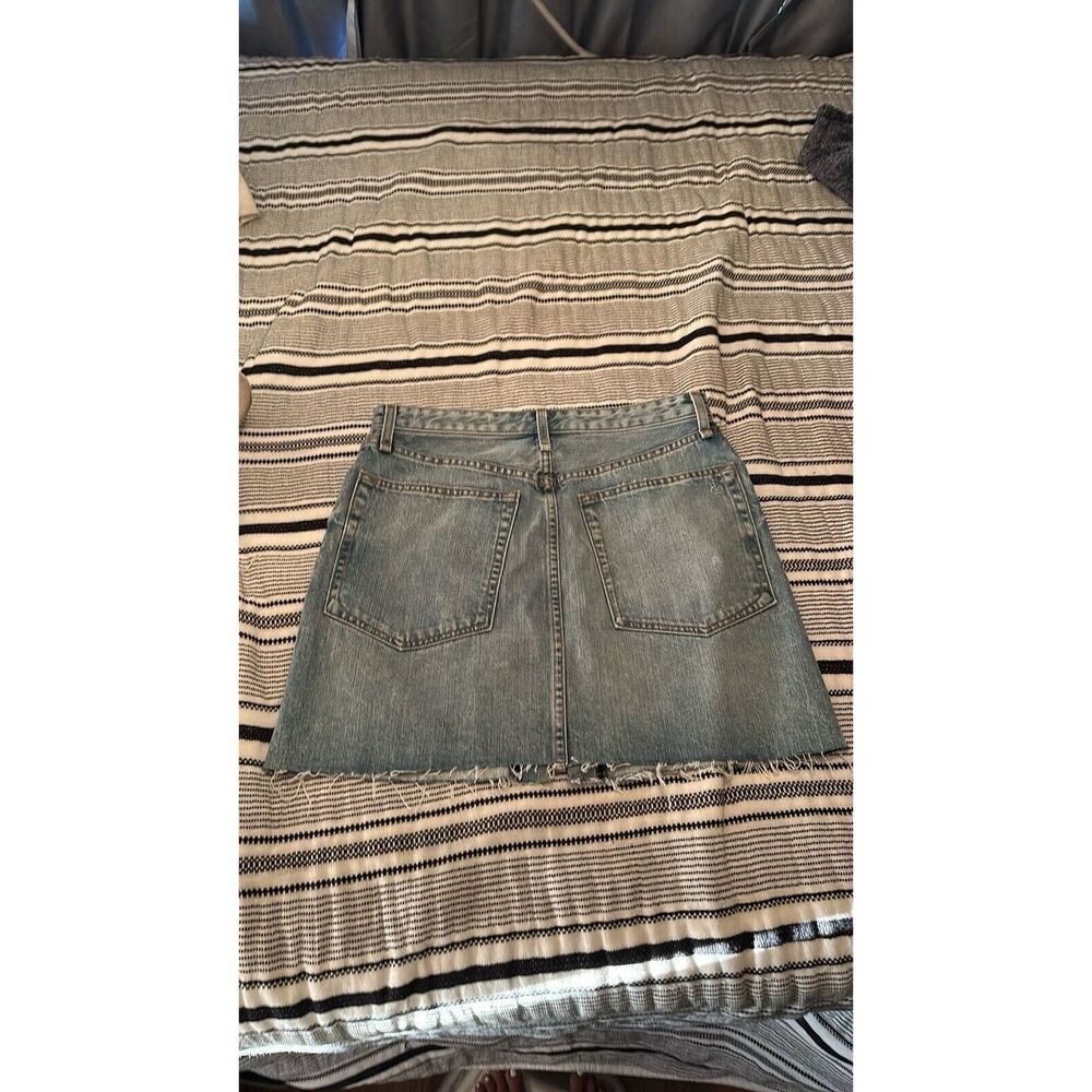 Rag & Bone Denim Skirt Zipper Front Zip Size 28 Blue Jean Cut Off Mini